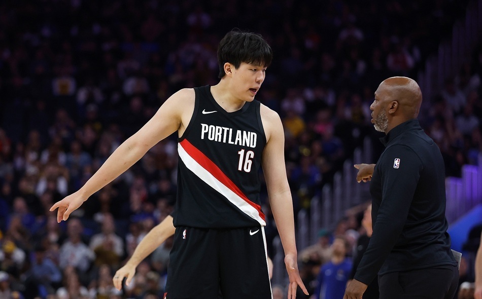 能拉开后用, 加内特的建, 以及俱乐部 能拉开后用, 加内特的建, 以及俱乐部