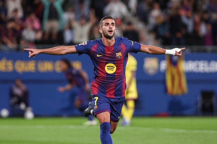 日讯, 在国家队比